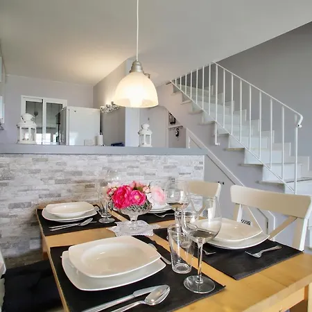 Your Vacation Retreat Right On The * Casares
